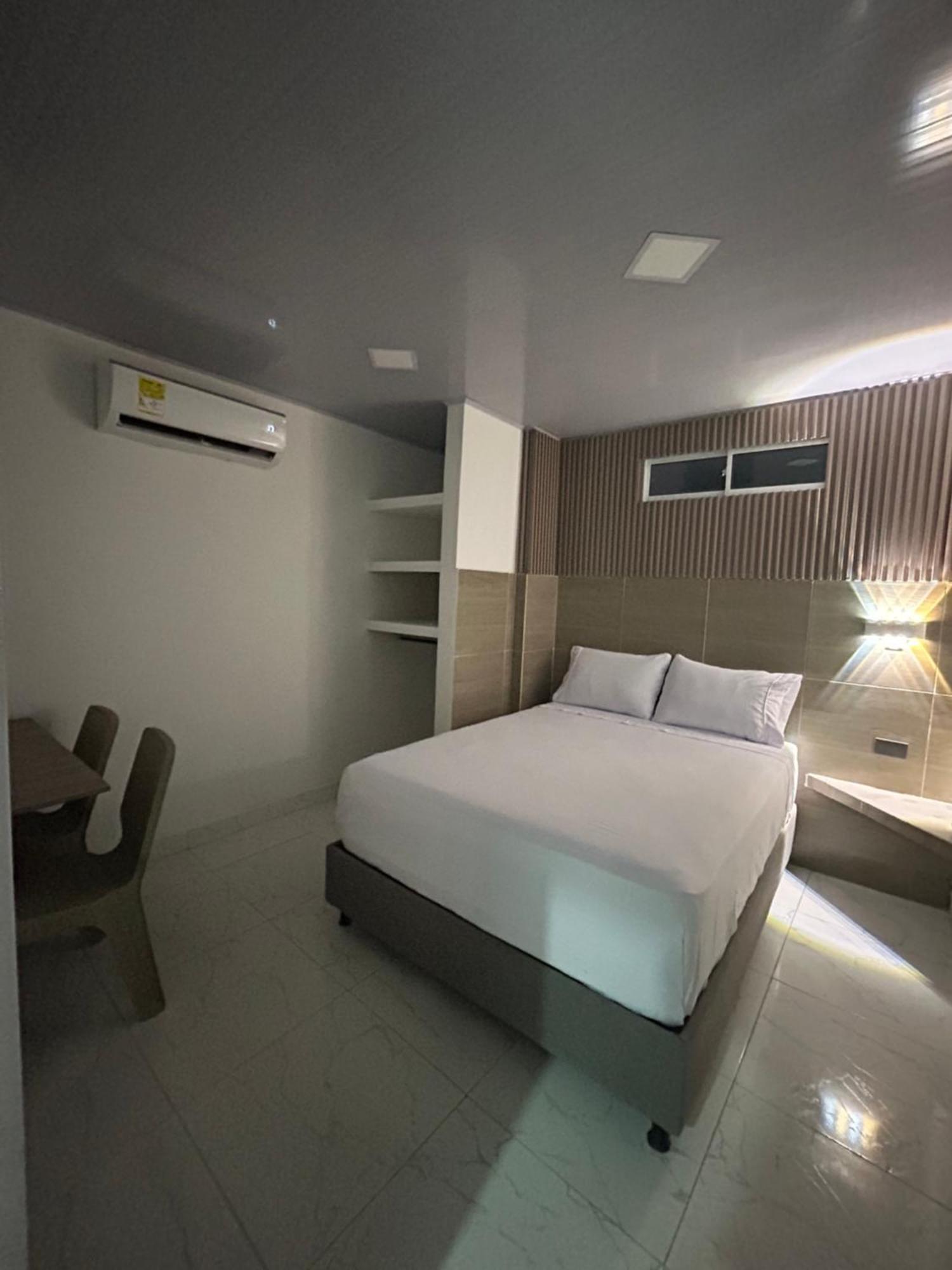 Hotel Brisas Del Mar Санта Марта Екстериор снимка