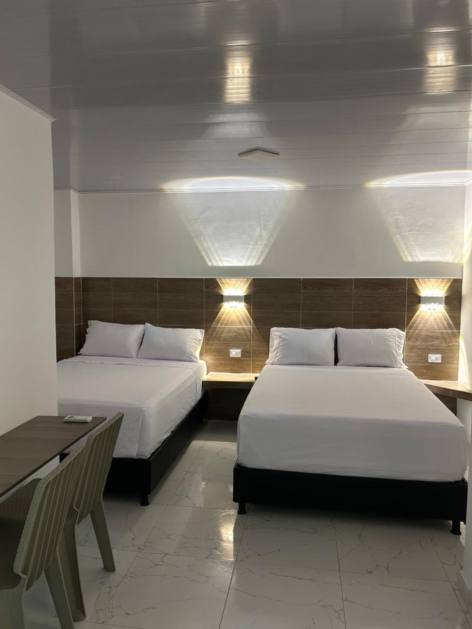Hotel Brisas Del Mar Санта Марта Екстериор снимка