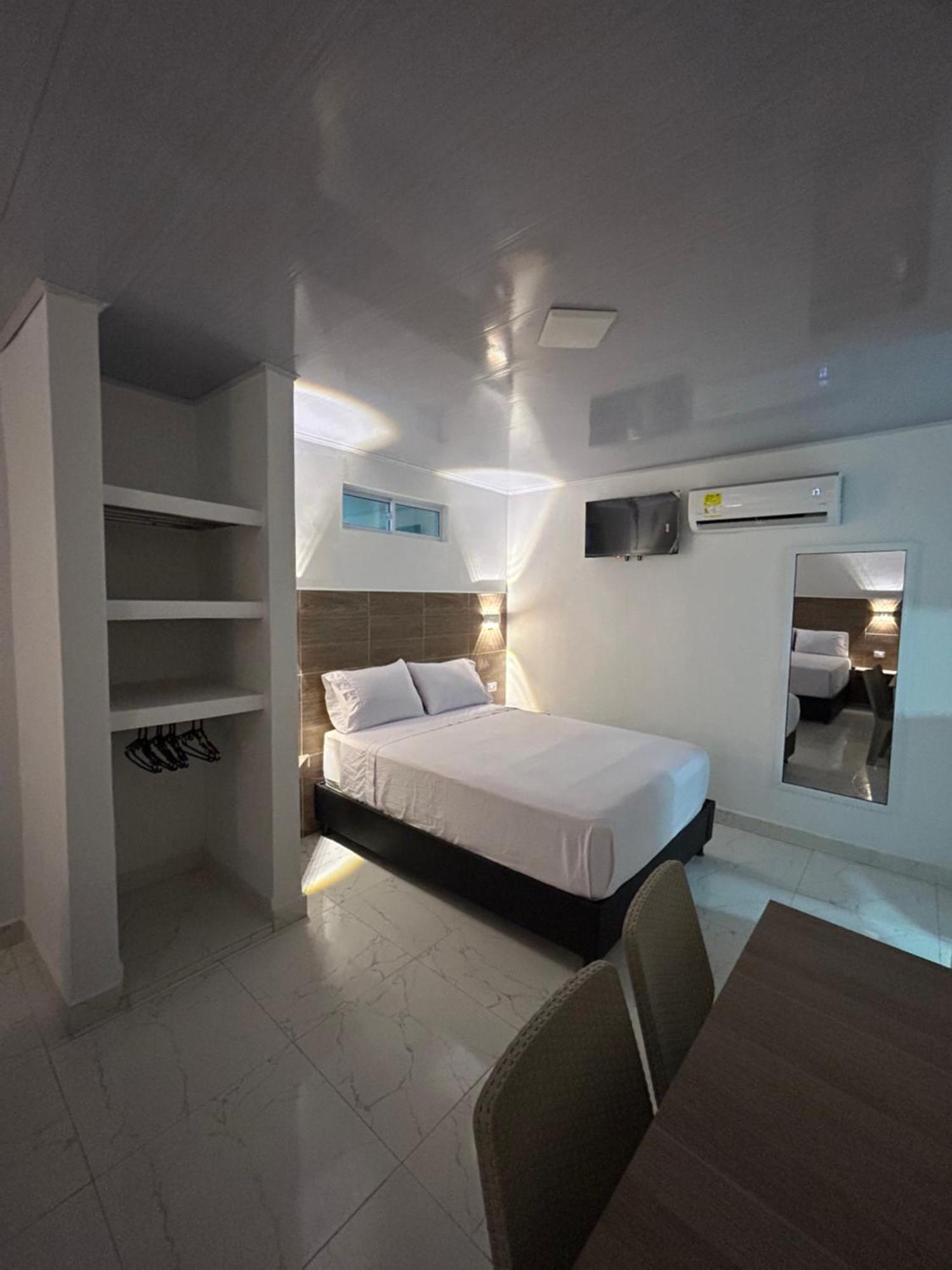 Hotel Brisas Del Mar Санта Марта Екстериор снимка