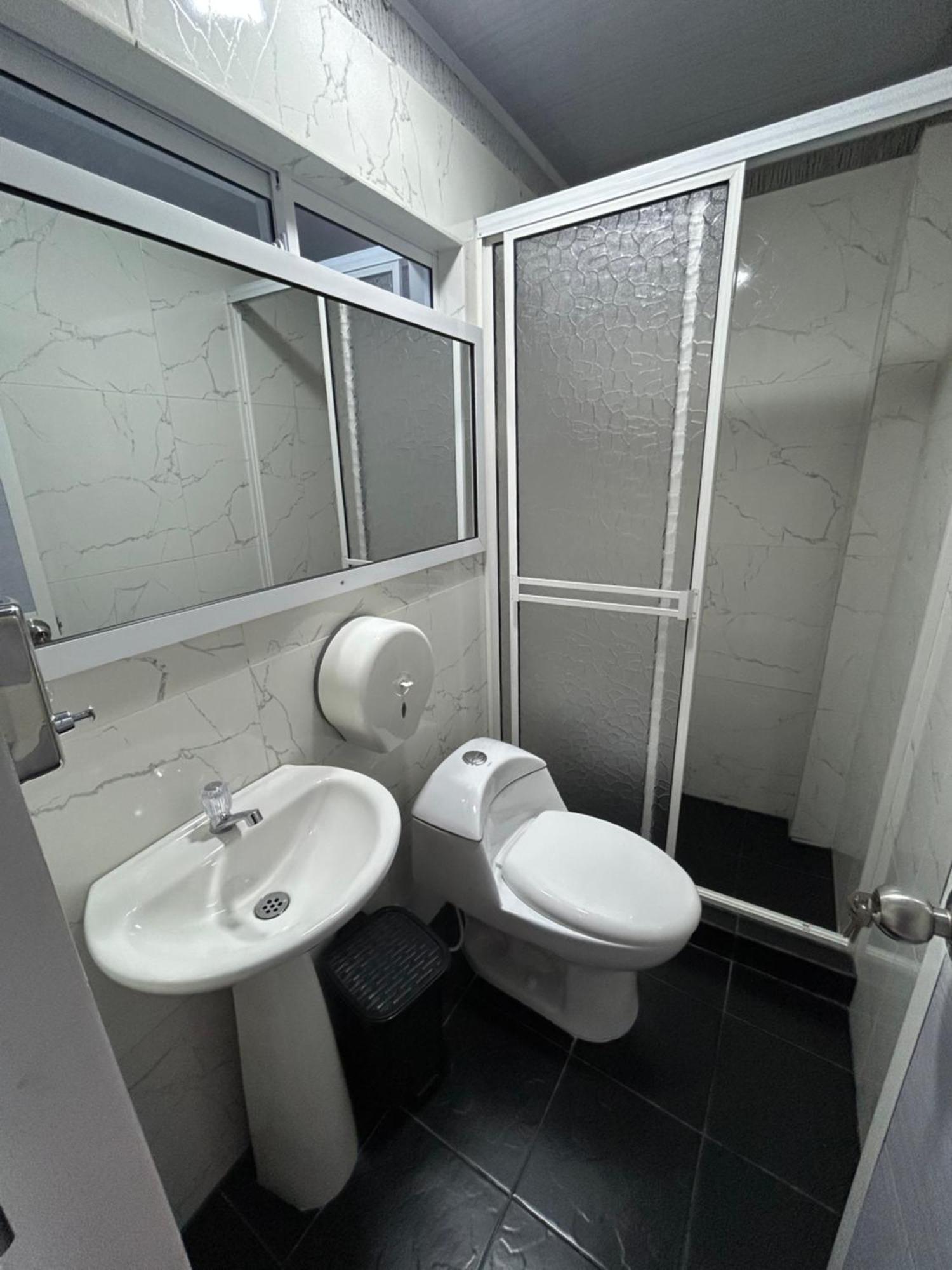 Hotel Brisas Del Mar Санта Марта Екстериор снимка