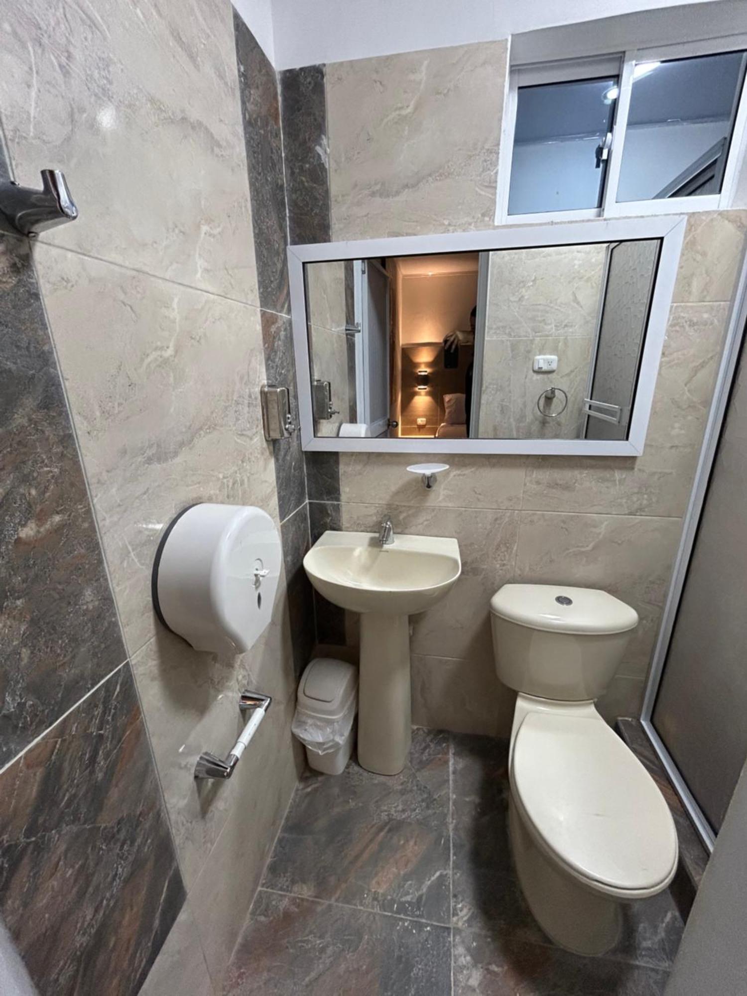 Hotel Brisas Del Mar Санта Марта Екстериор снимка
